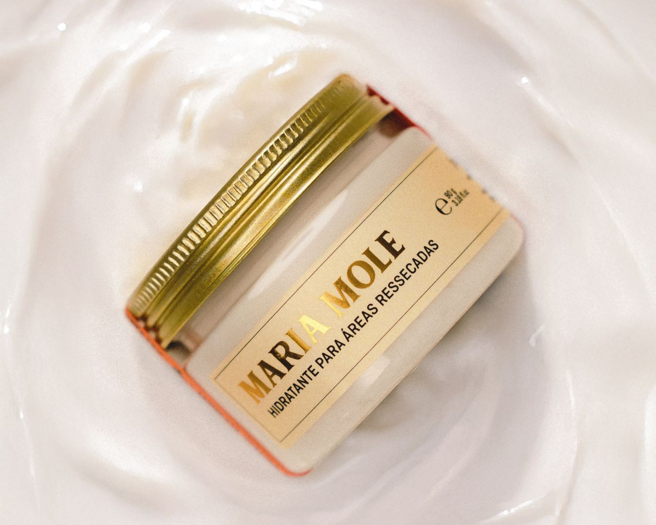 A evolução dos cosméticos Gourmand e o prazer sensorial