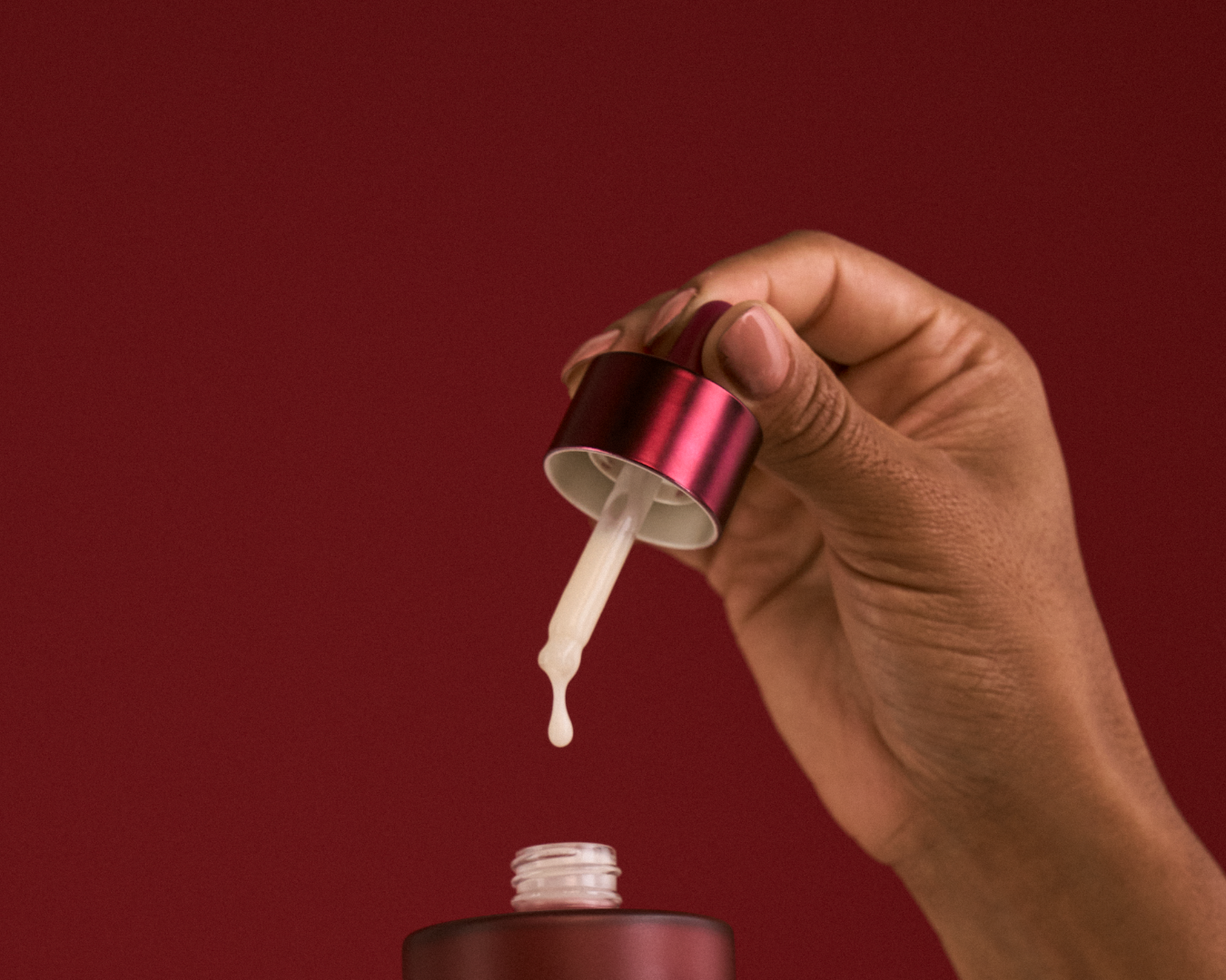 Ácido Hialurônico: o segredo que a ciência guardava para uma pele abundantemente viçosa