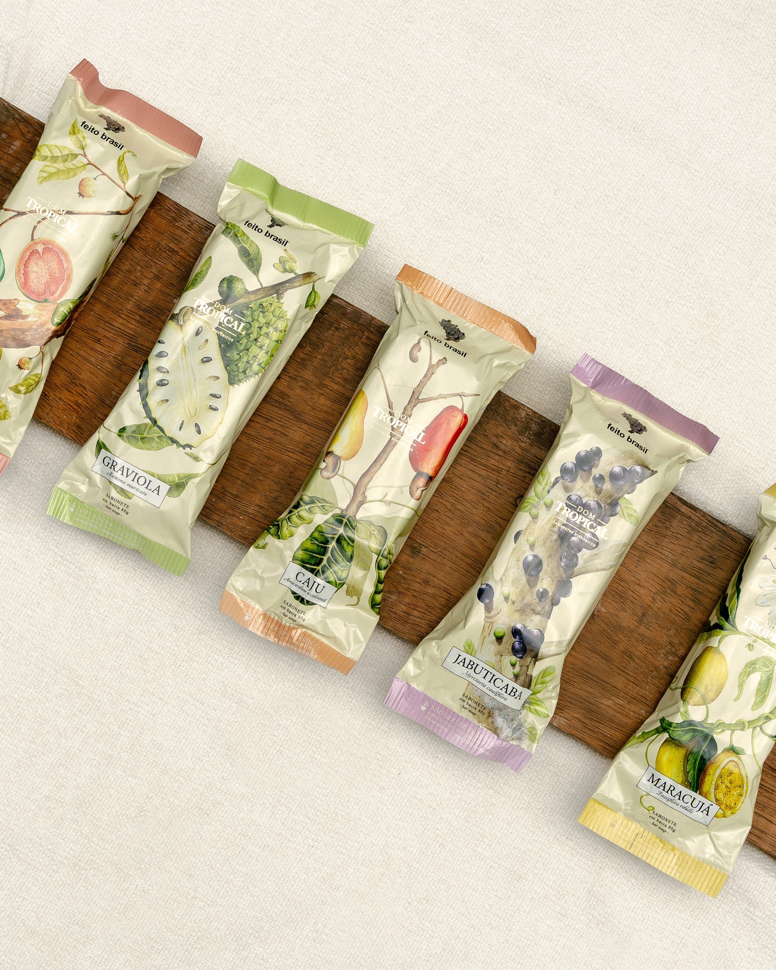 Biodegradável e compostável: o compromisso sustentável da Coleção Dom Tropical