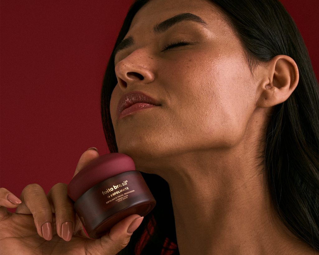 O Esfoliante que repara: Pracaxi e Camu-camu blindam sua pele contra a flacidez e estimulam o colágeno