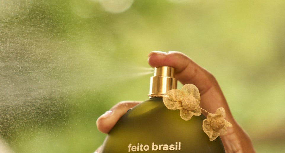 Perfume ou água perfumada: quando usar cada um?