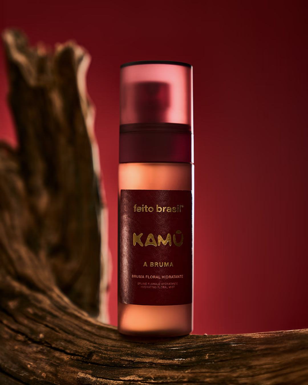 Frasco de 100ml da Bruma Floral Hidratante com válvula spray da feito brasil.