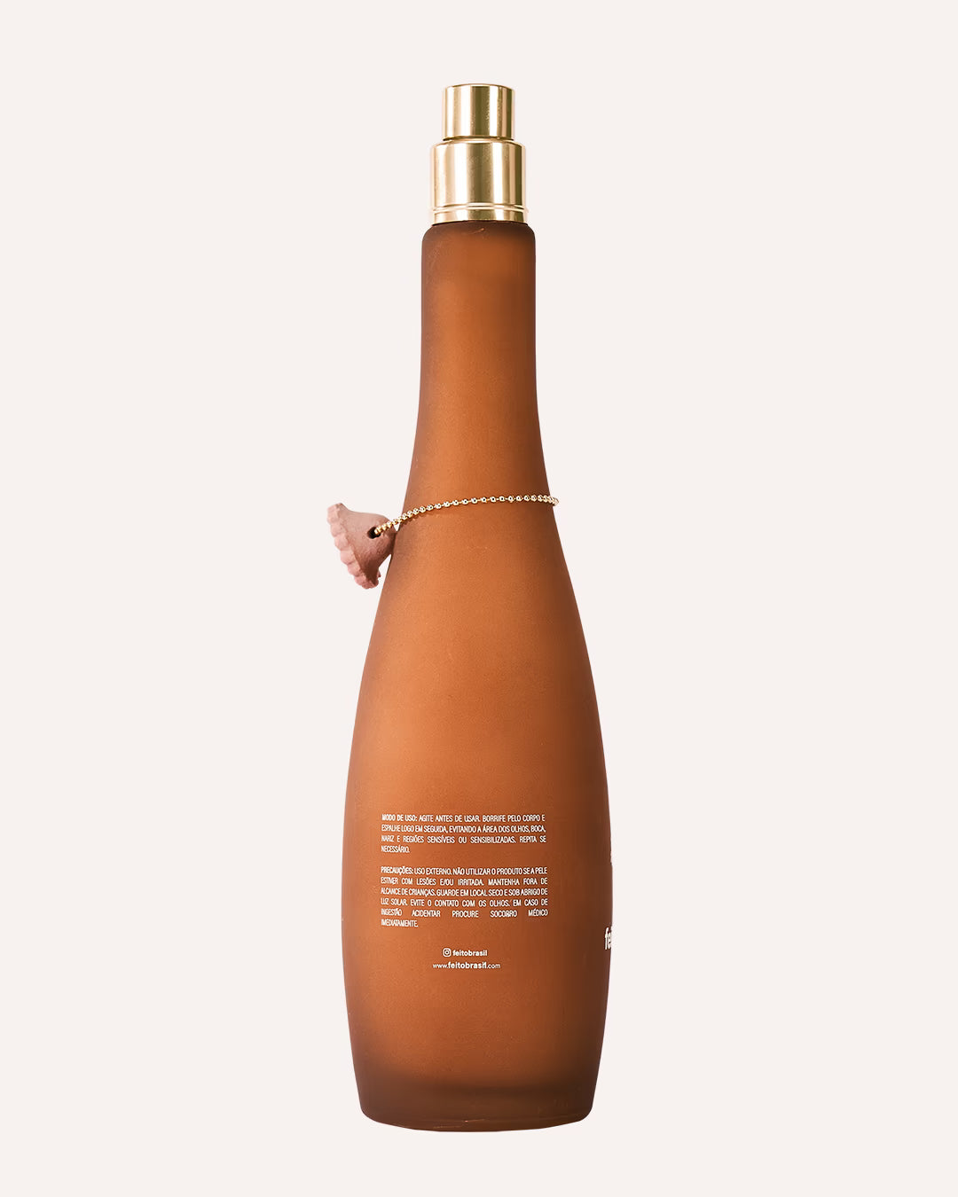 Perfume Brasileiro de Nicho Vegano e com Artesania Brasileira.