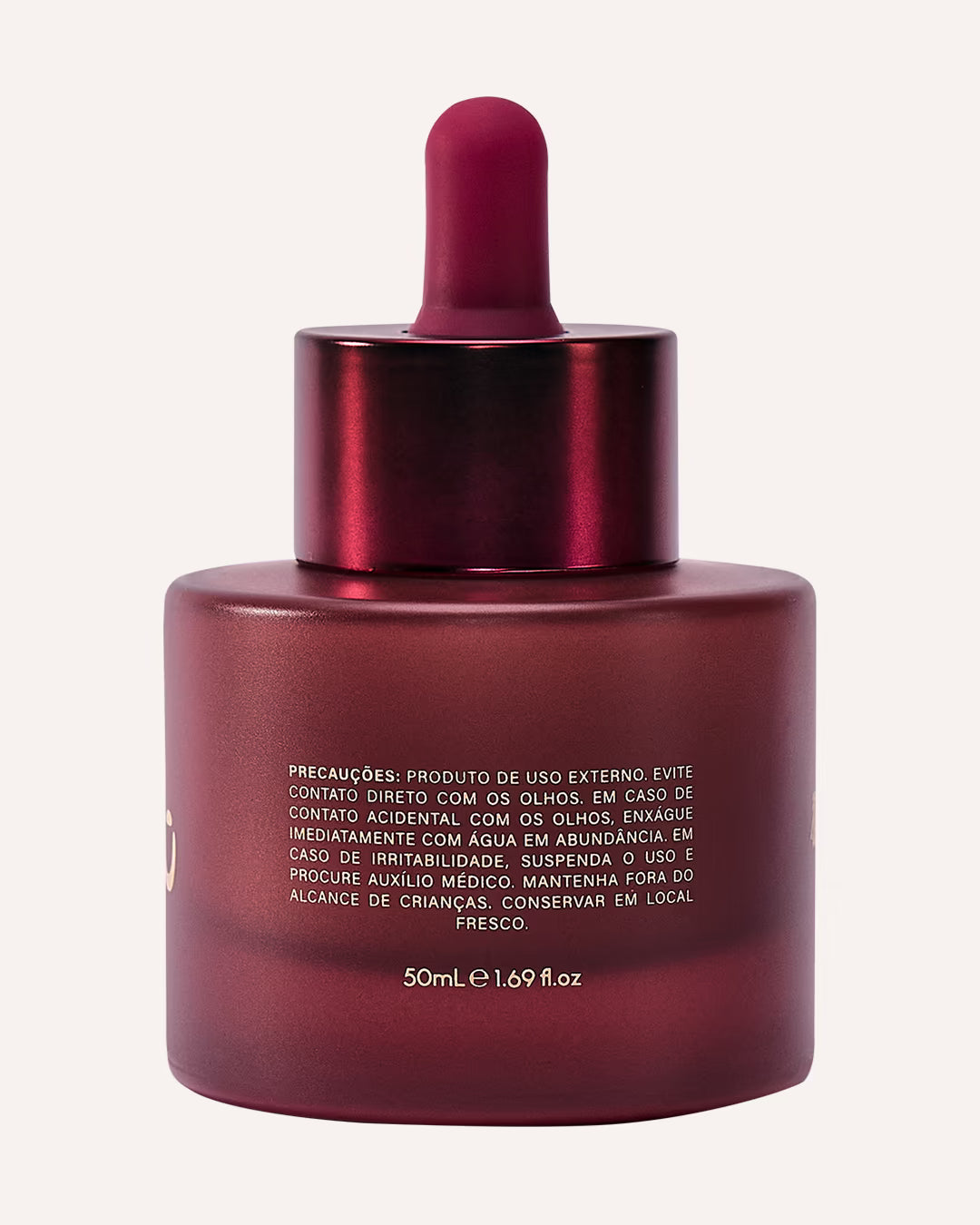Embalagem do Sérum Concentrado Firmador 50ml da feito brasil em fundo claro e minimalista com fórmula segura e testada dermatologicamente.